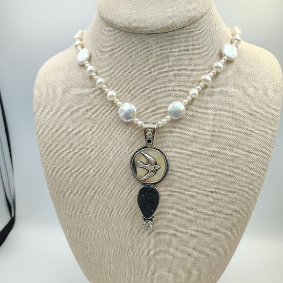 Mars And Valentine Sterling 925 Charcoal Druzy Sapphire Pearl Swallow Necklace - Picture 3 of 16